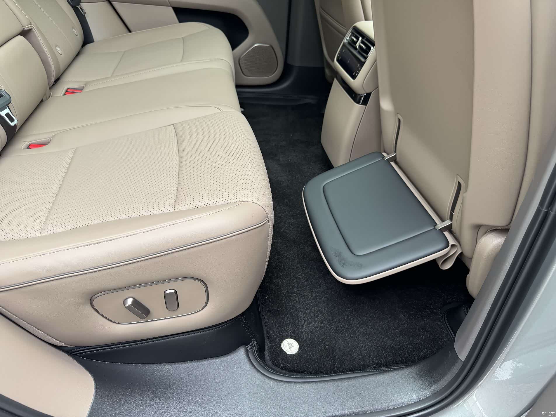 Li Auto i6, 2026 24