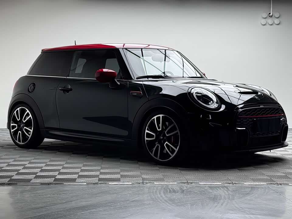 MINI JCW