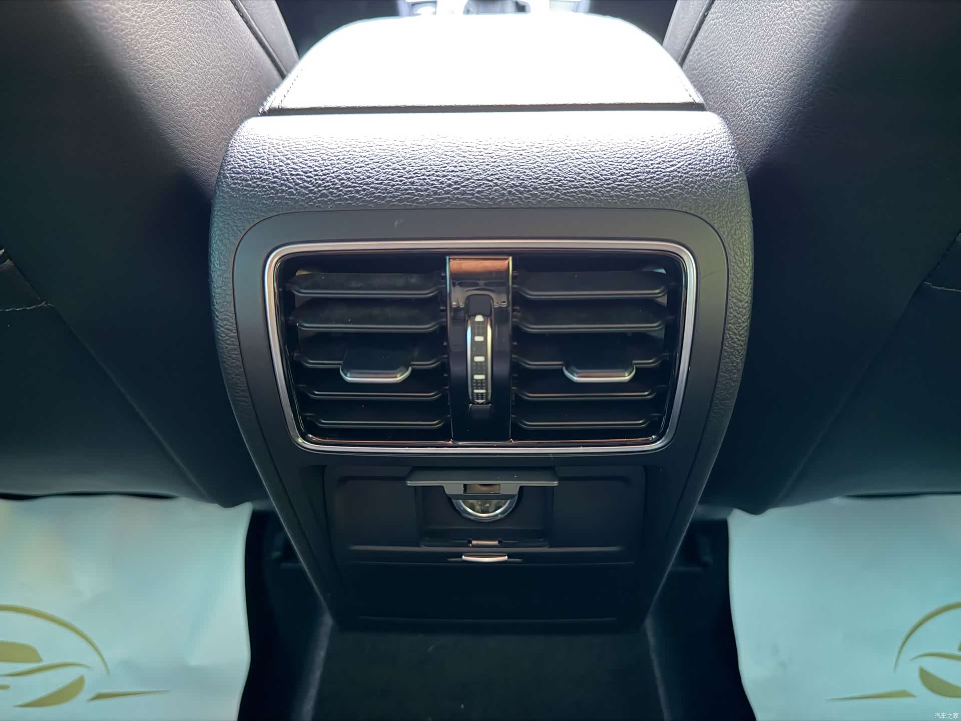 Volkswagen CC, 2016 24