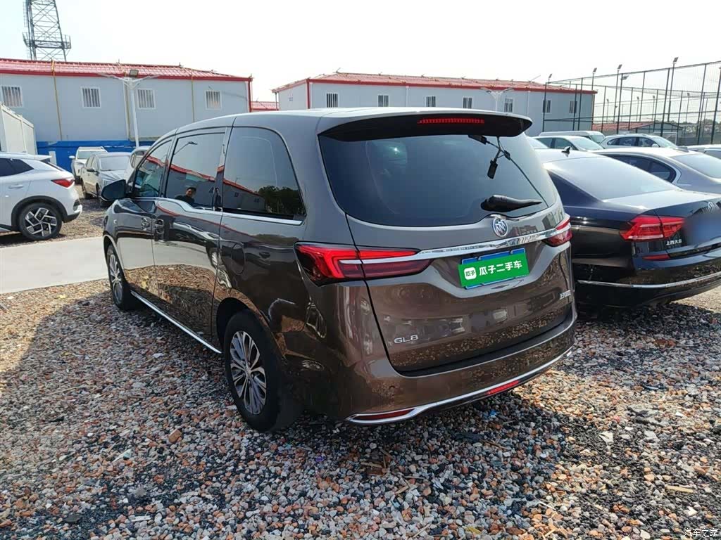 Buick GL8, 2023 23