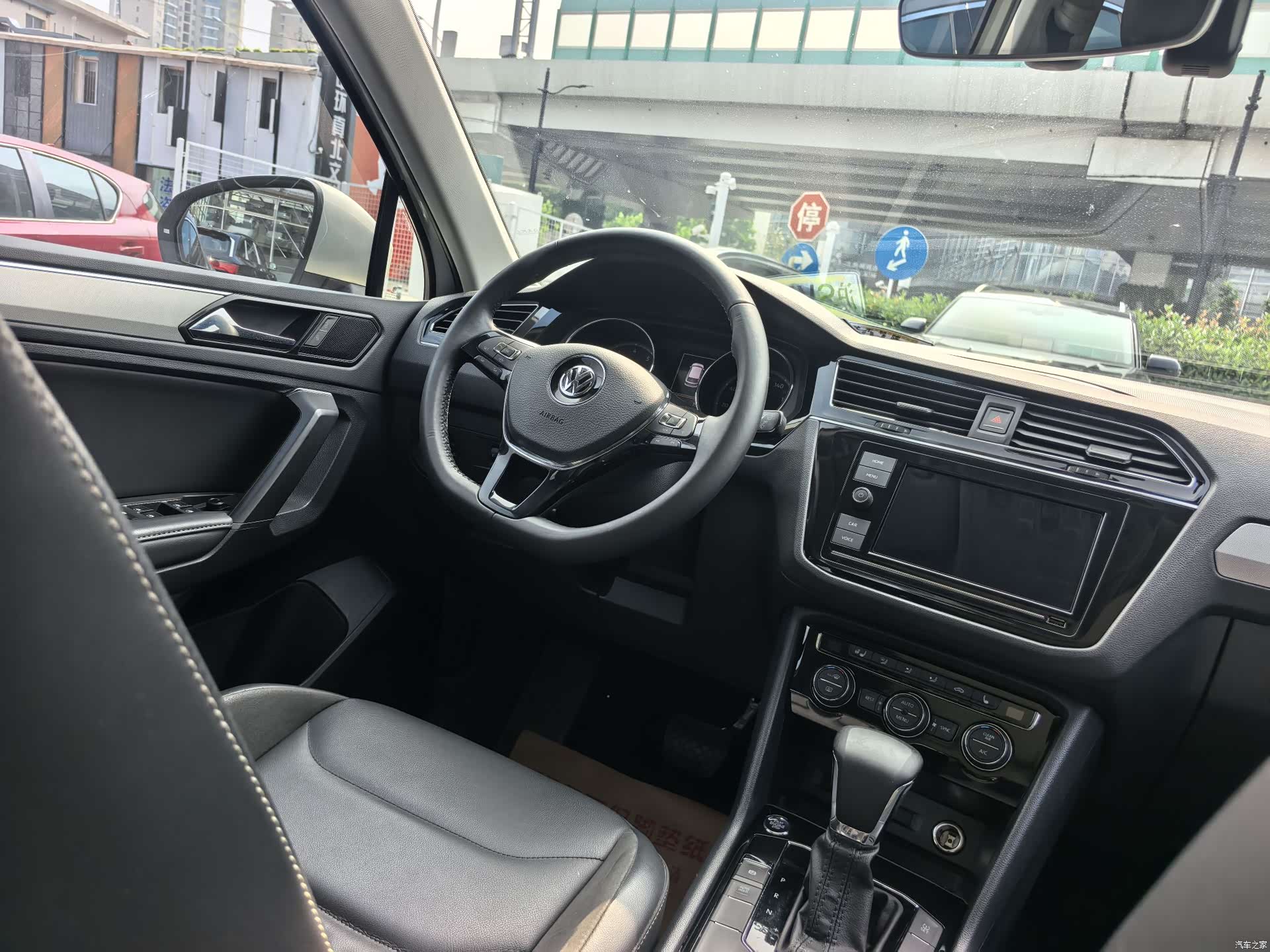 Volkswagen Tiguan L, 2018 12