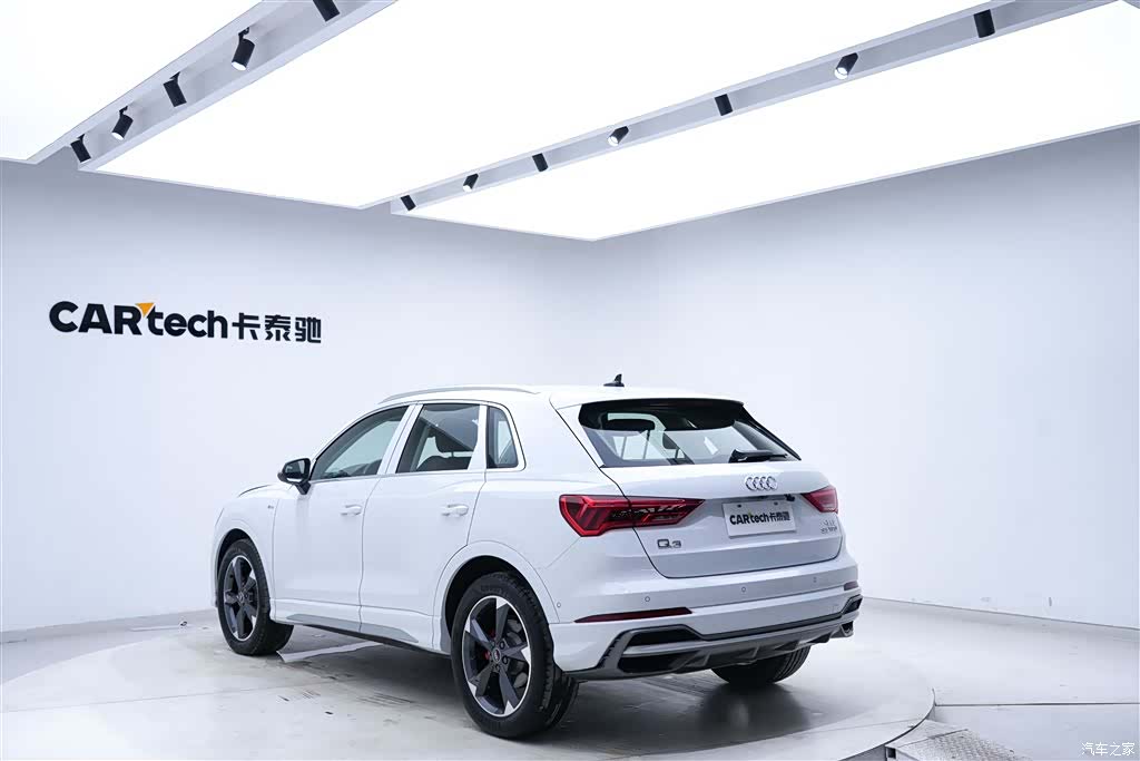 Audi Q3, 2022 7