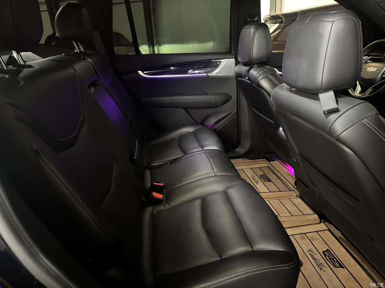 Cadillac XT6, 2021 8
