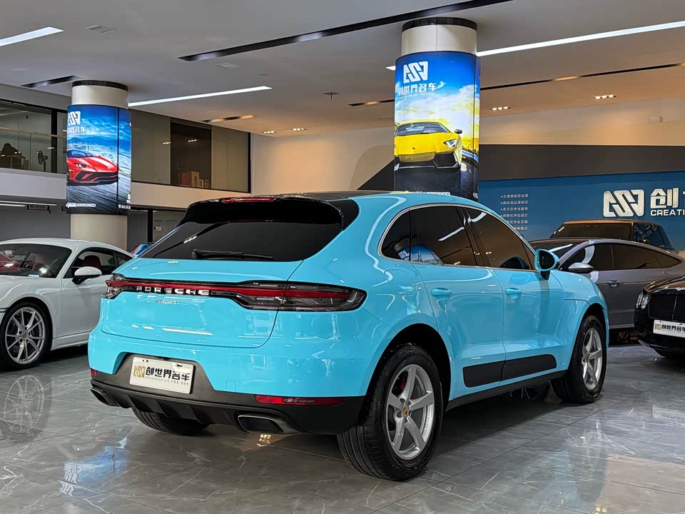 Porsche Macan