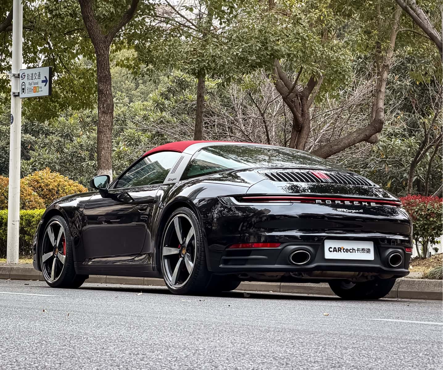 Porsche 911, 2022 19