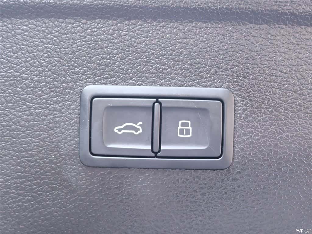 Audi Q5L, 2023 23