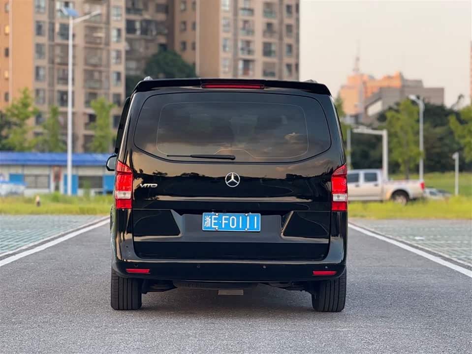 Mercedes-Benz Vito