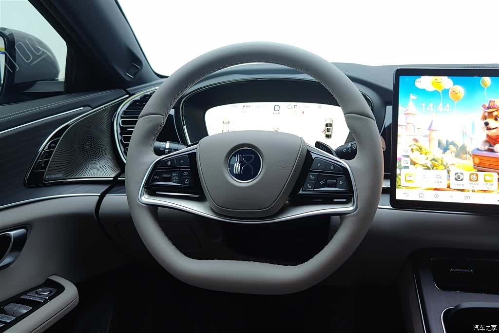 BYD Han, 2025 15