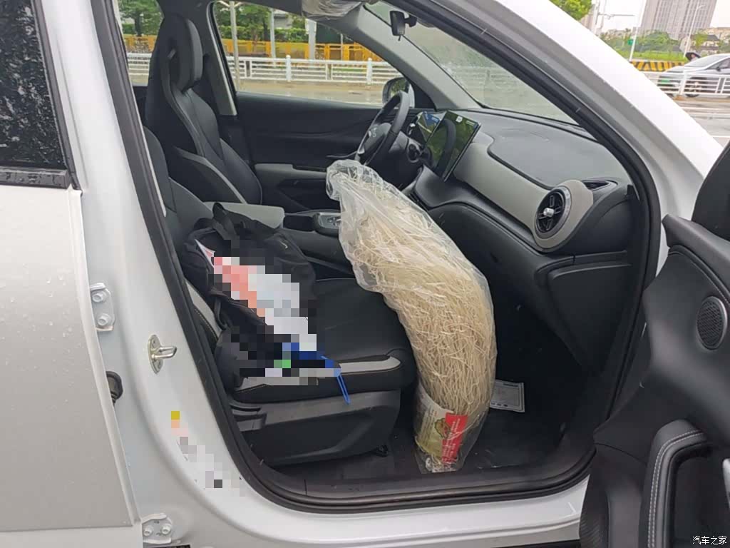 BYD HiAce, 2025 25