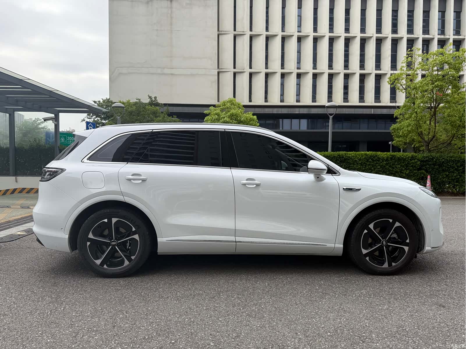 SAIC ShangJie H5, 2026 4