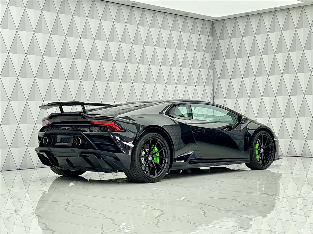 Lamborghini Huracán, 2021 3