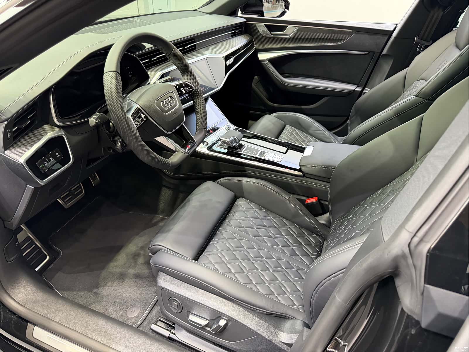 Audi A7, 2024 все фото