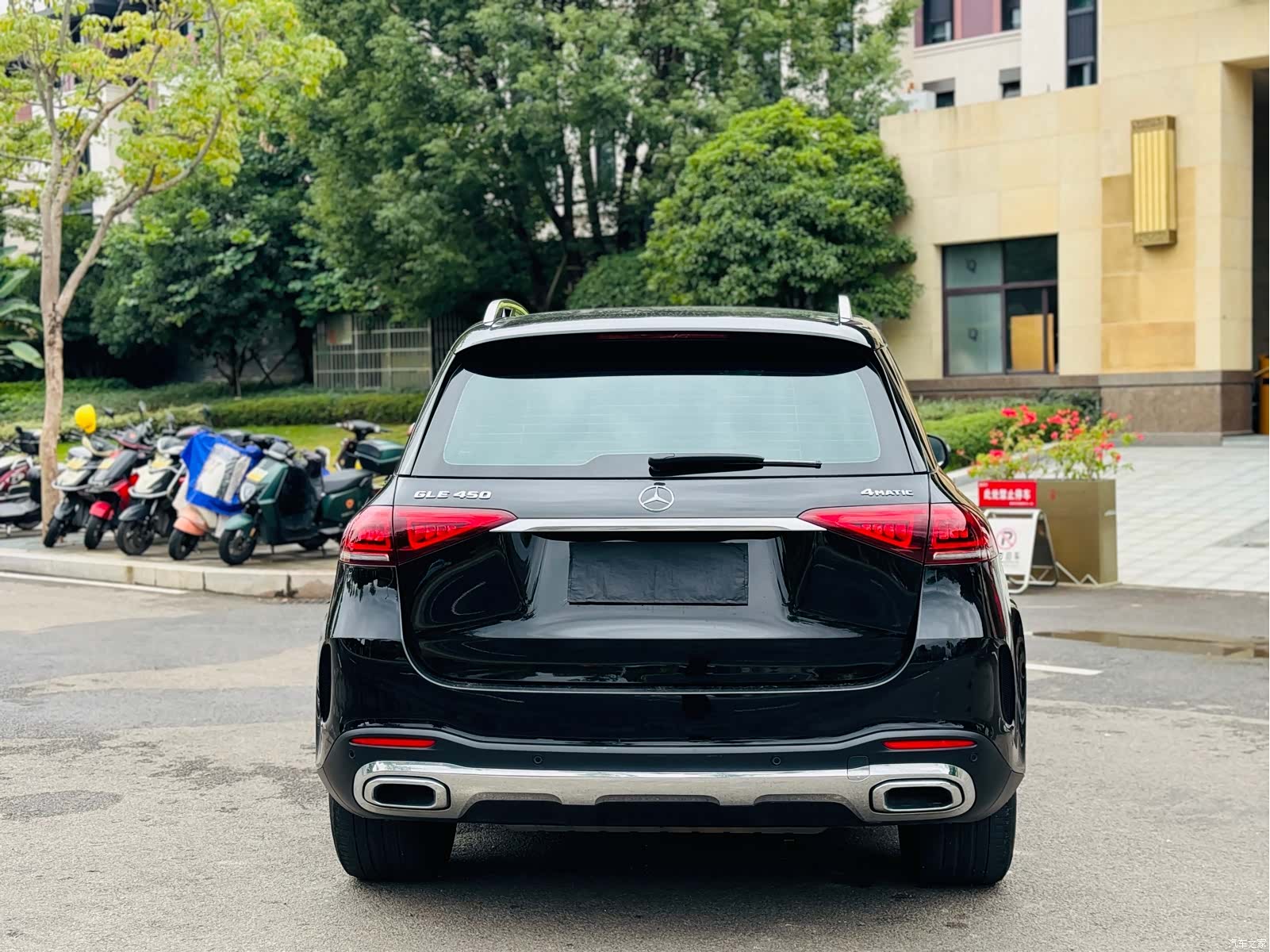 Mercedes-Benz GLE, 2022 16