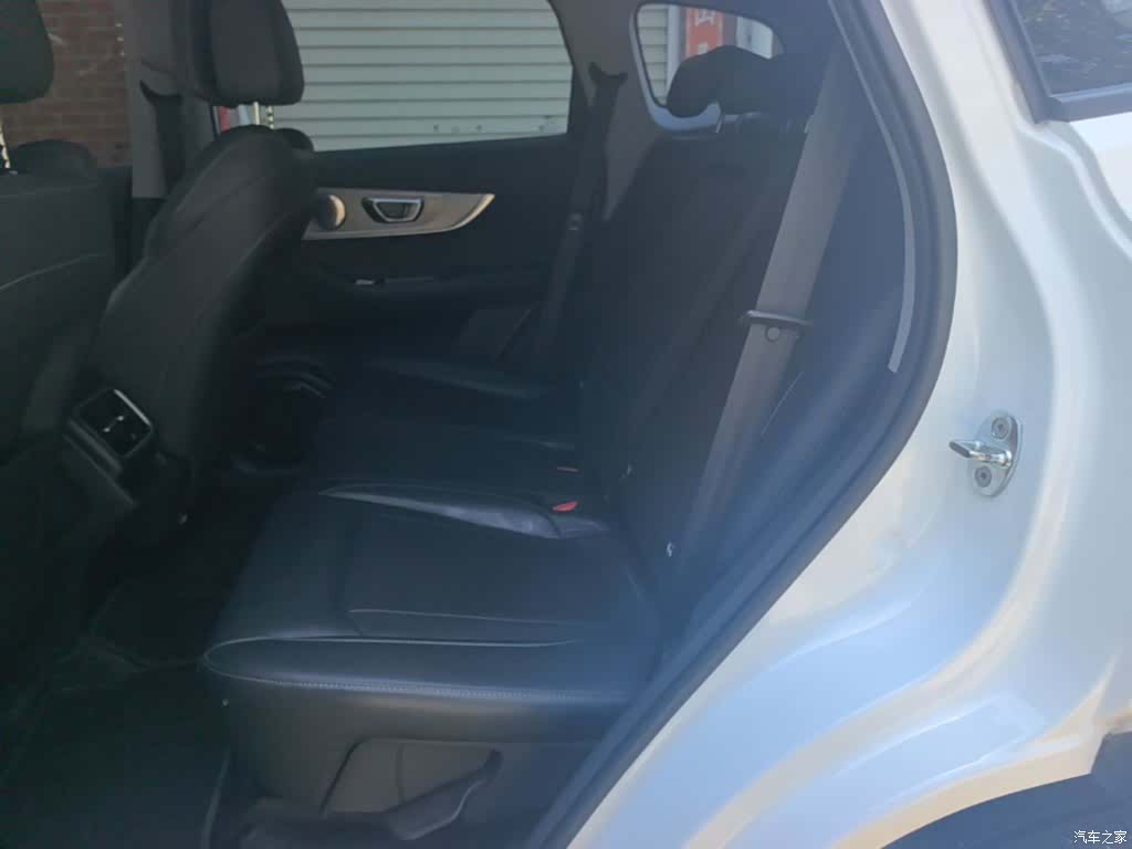 Chery Tiggo 8, 2024 13
