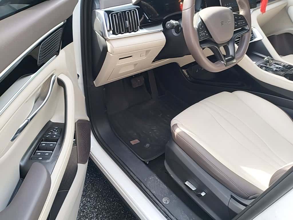 BYD Song, 2025 16