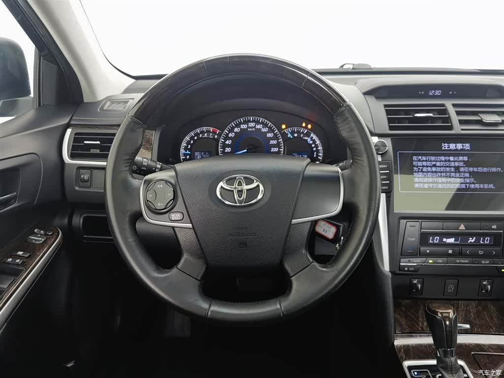 Toyota Camry, 2017 11