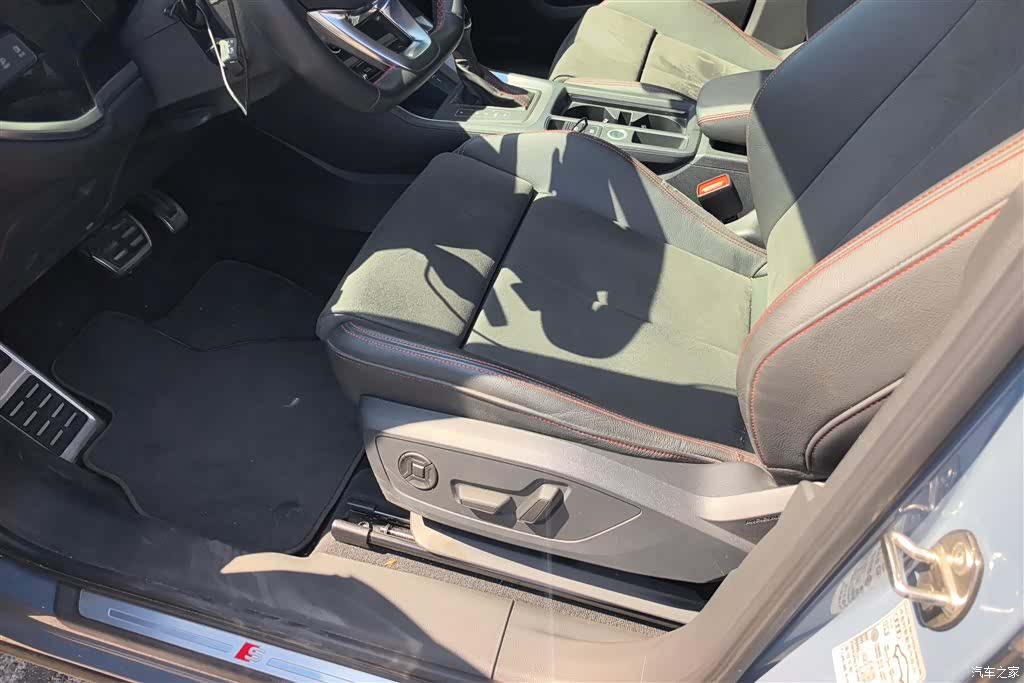 Audi Q3, 2023 9