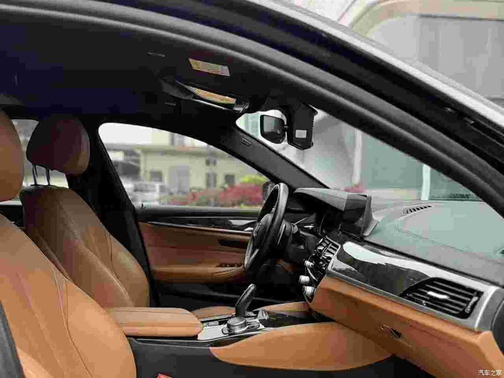 BMW 5 Series, 2017 9