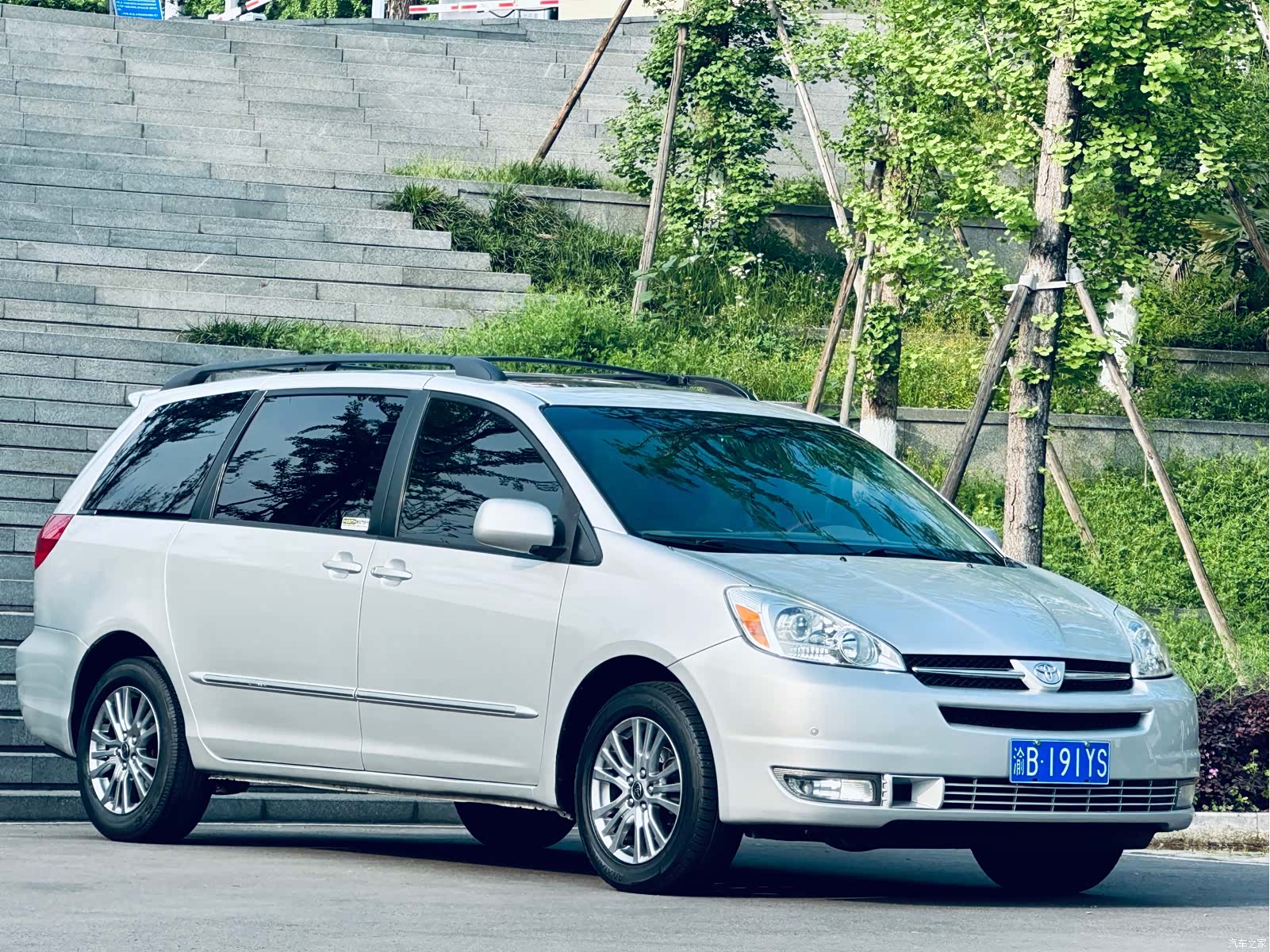 Toyota Sienna, 2005 2