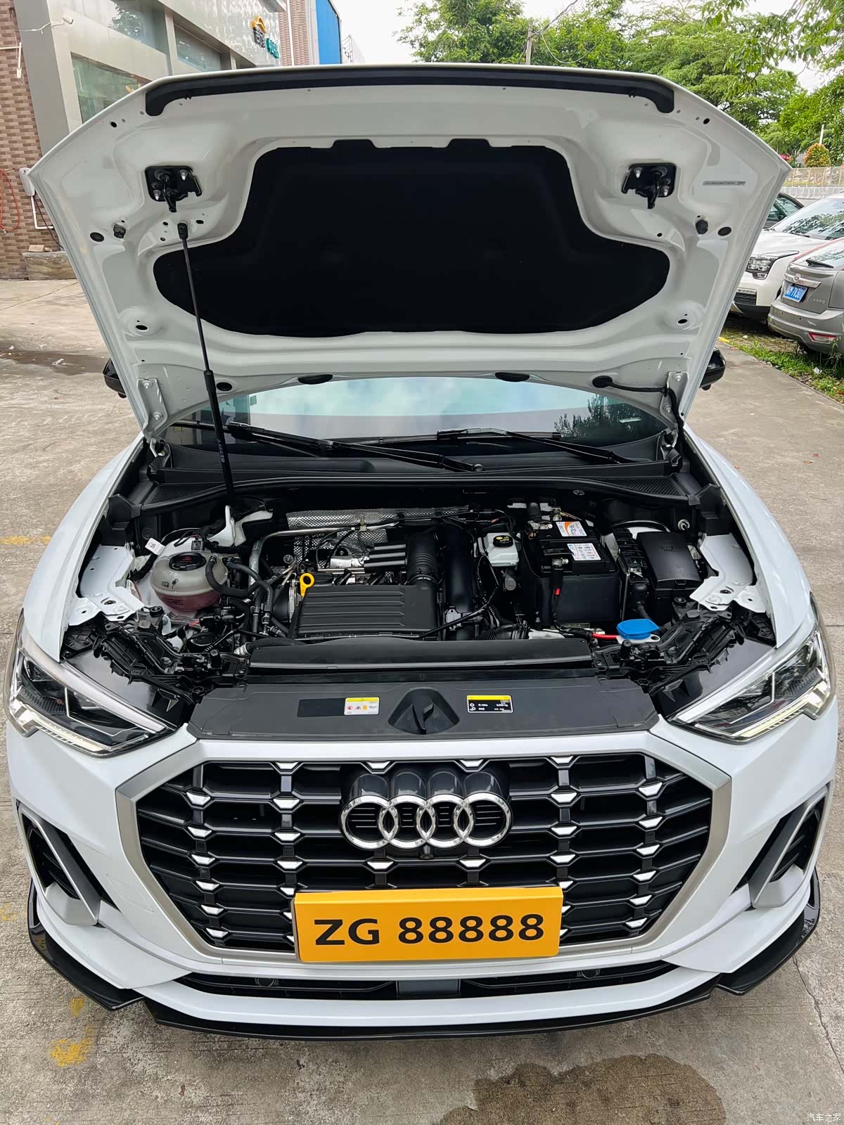 Audi Q3, 2022 8