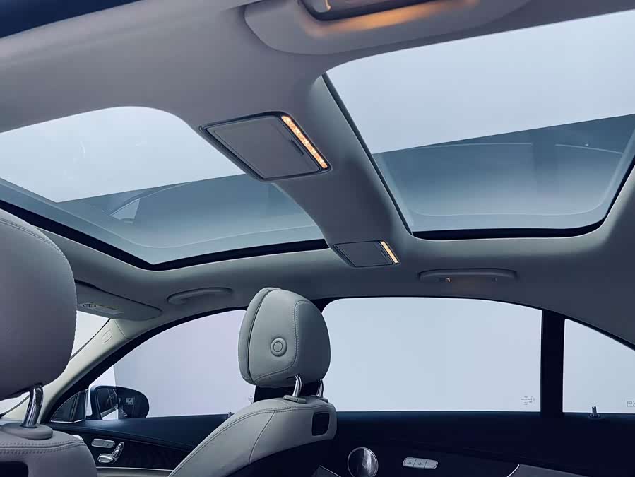 Mercedes-Benz C-Class 2019, фото 17