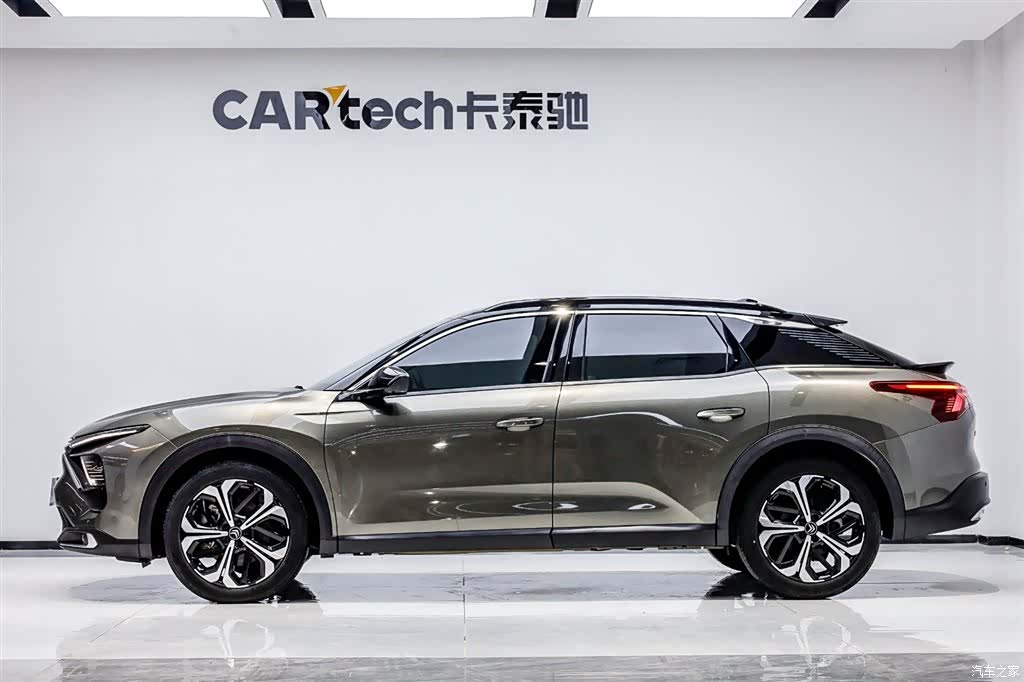 Citroen C5 X, 2022 3