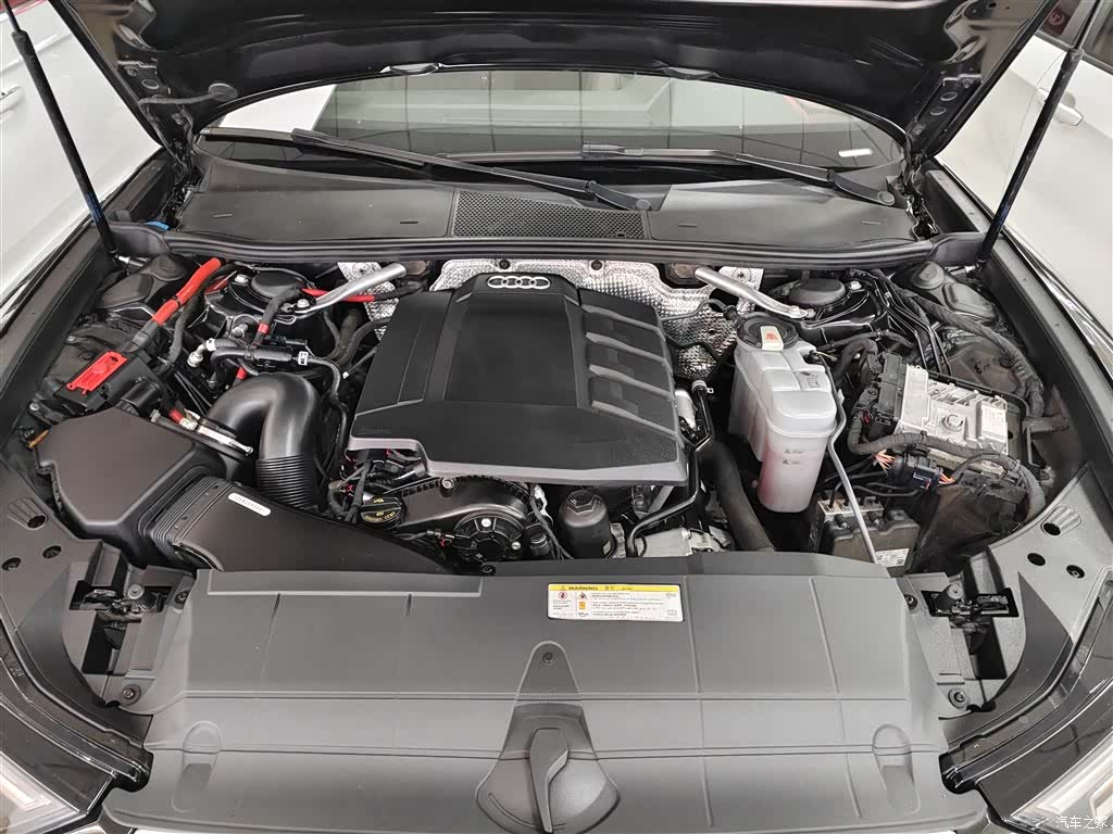 Audi A6L, 2020 10