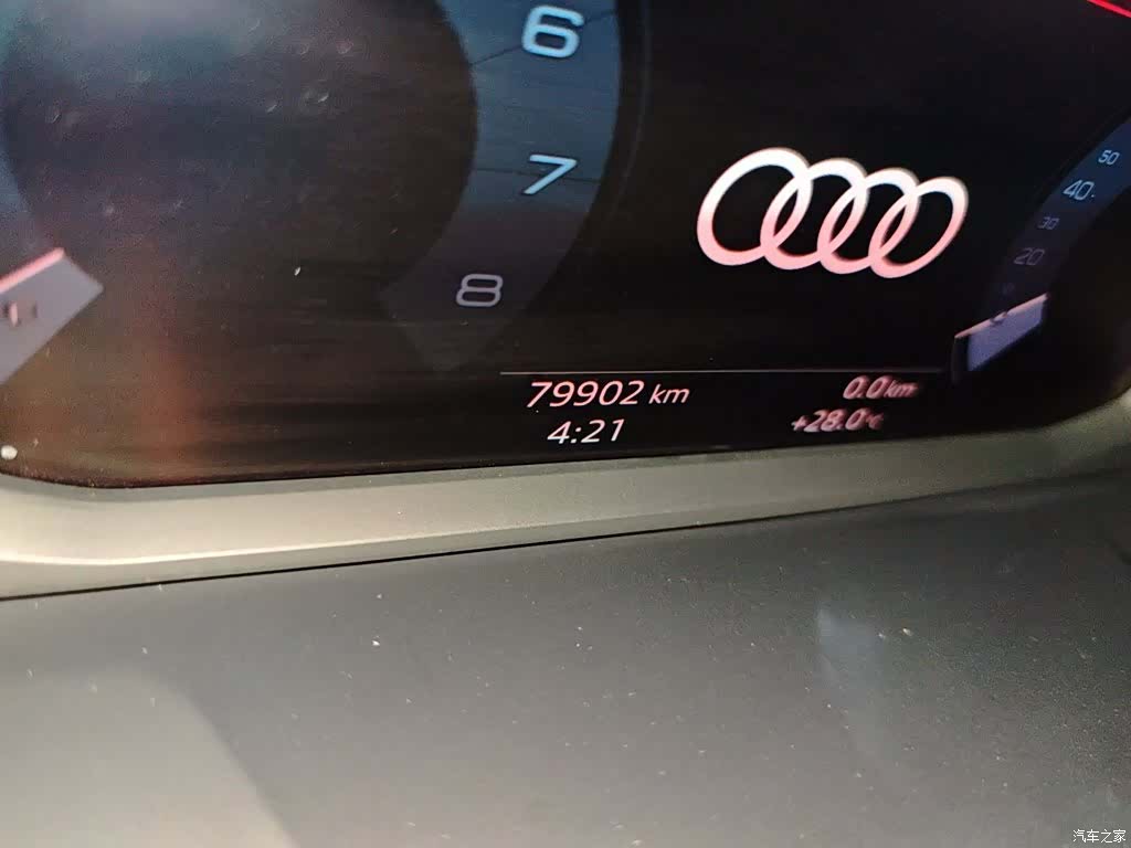 Audi Q3, 2021 8
