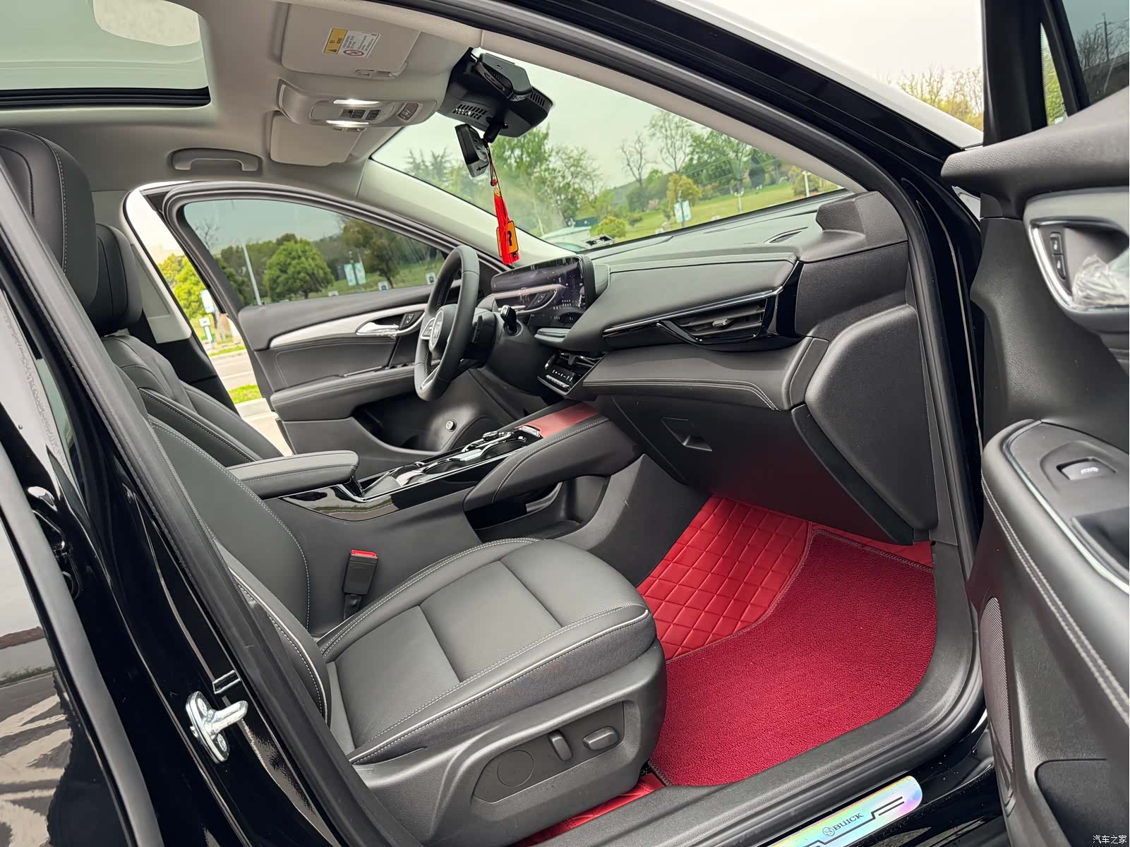 Buick Envision Plus, 2025 12