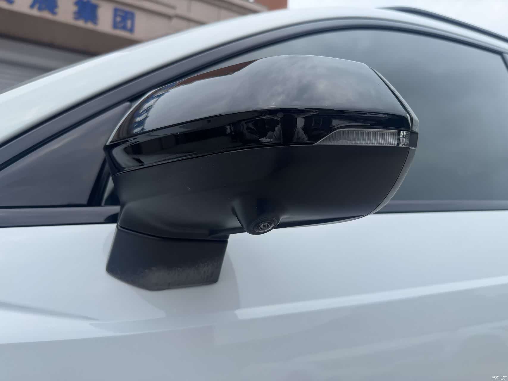 Audi Q3, 2023 6