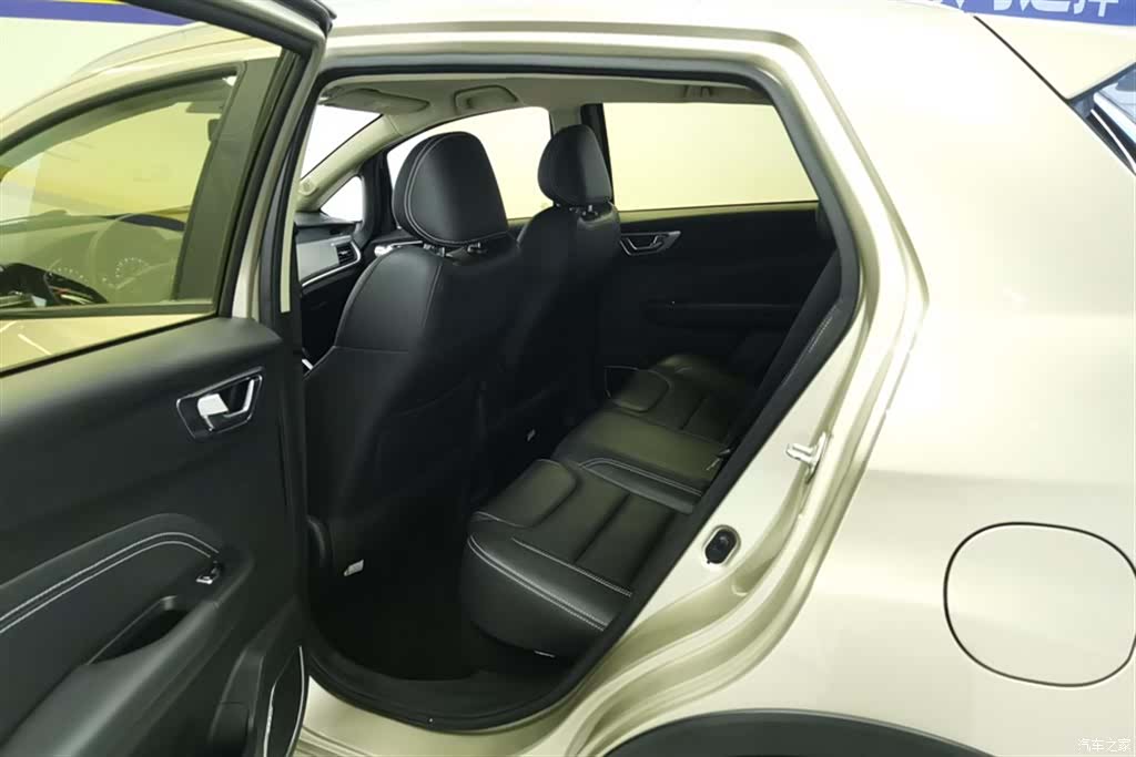 Geely X3, 2019 11