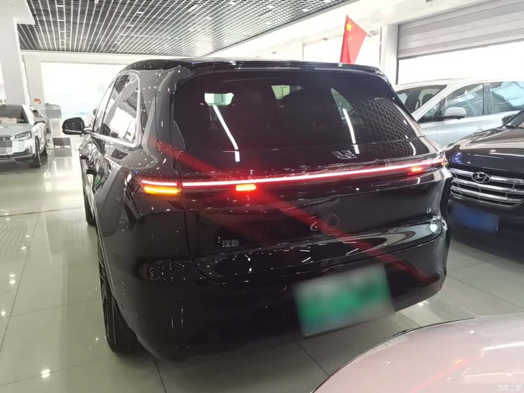Li Auto L6, 2025 6