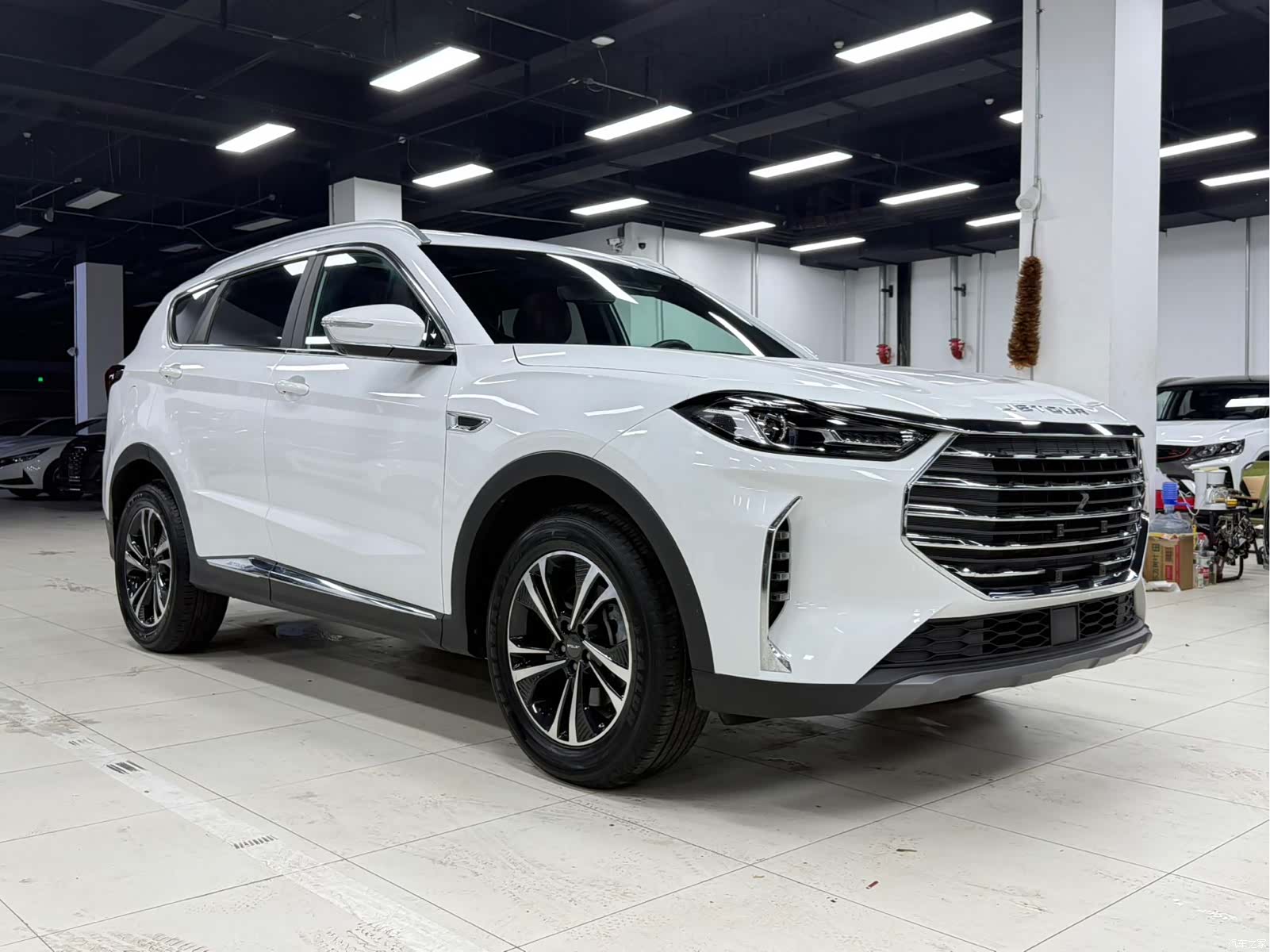Jetour X70, 2022 4