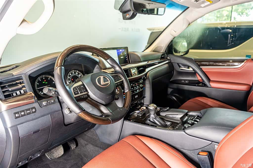 Lexus LX, 2022 6