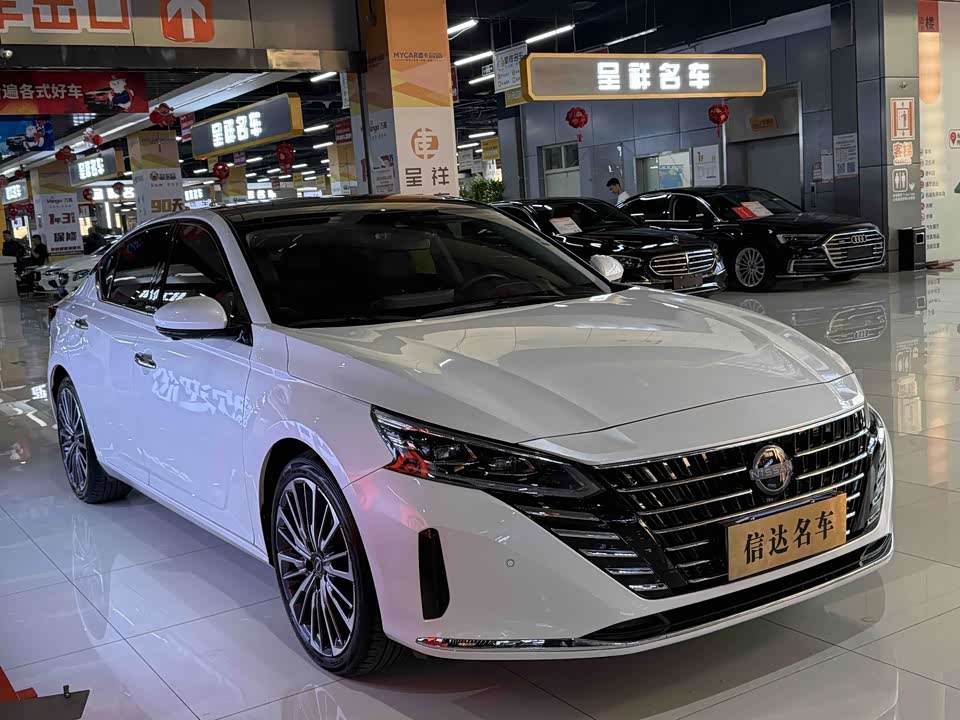 Nissan Teana