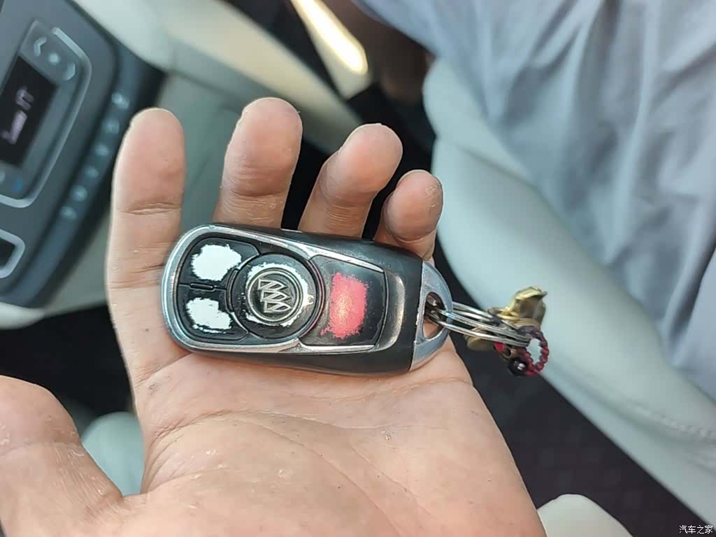 Buick GL8, 2018 9