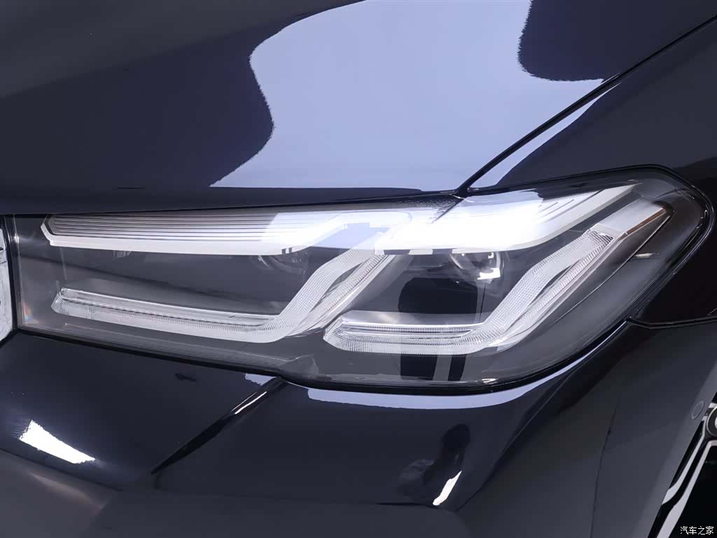 BMW 5 Series, 2021 4