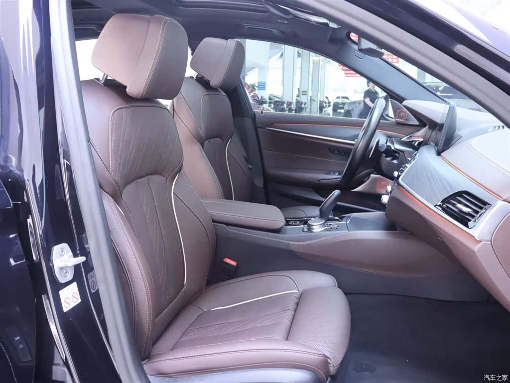 BMW 5 Series, 2021 21