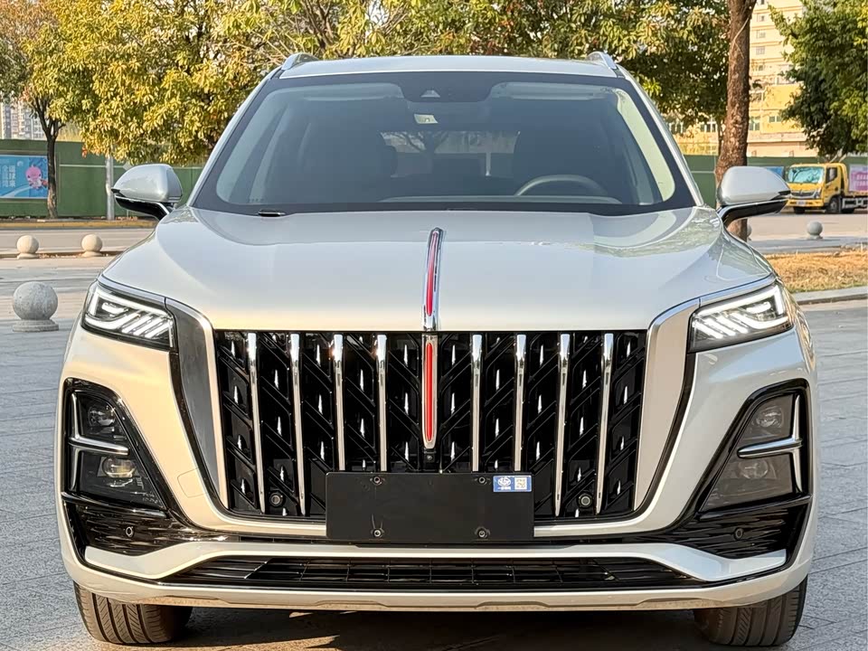 Hongqi HS5