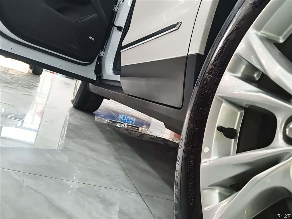 Cadillac XT5, 2024 21