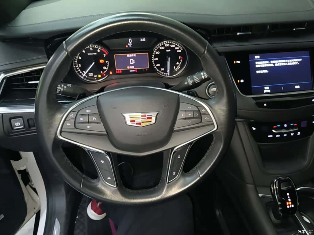 Cadillac XT5, 2022 11
