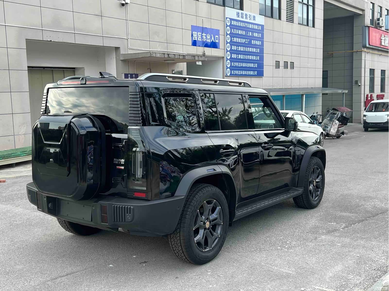 Jetour Traveller, 2026 7