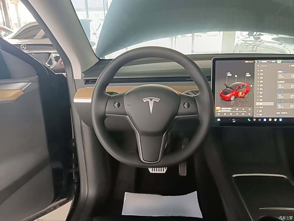 Tesla Model Y, 2023 11