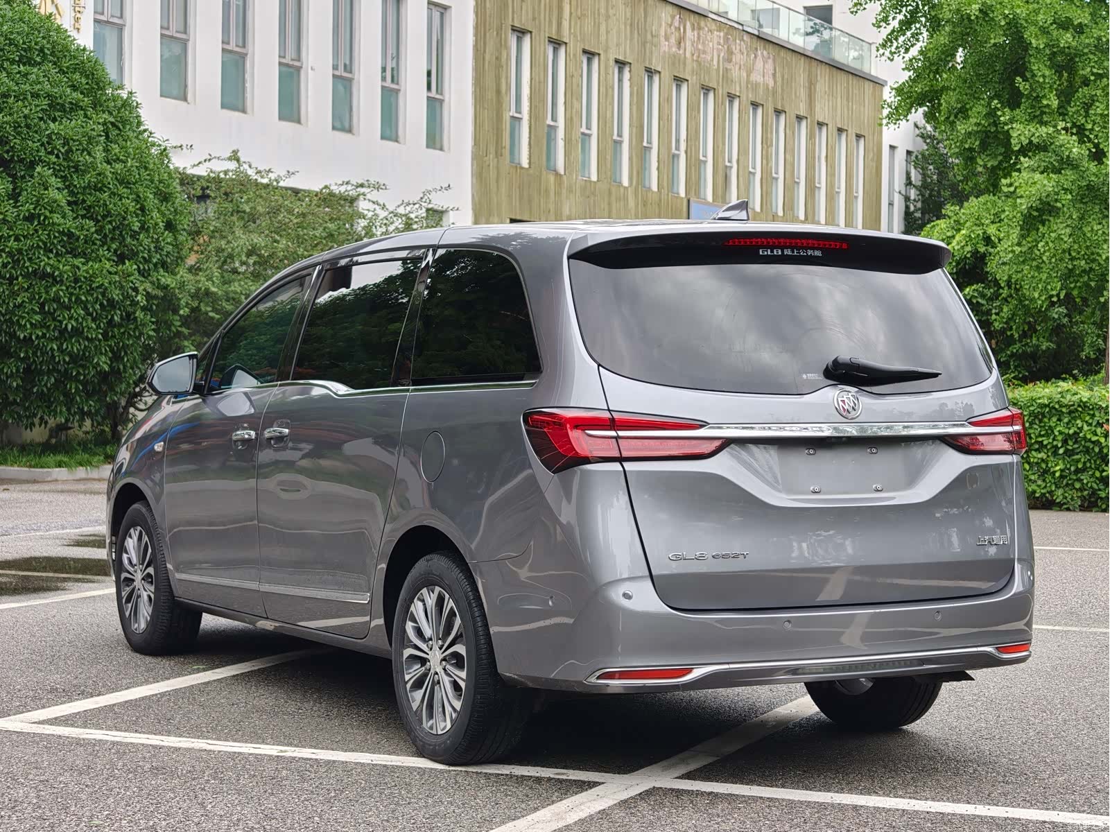 Buick GL8, 2021 4