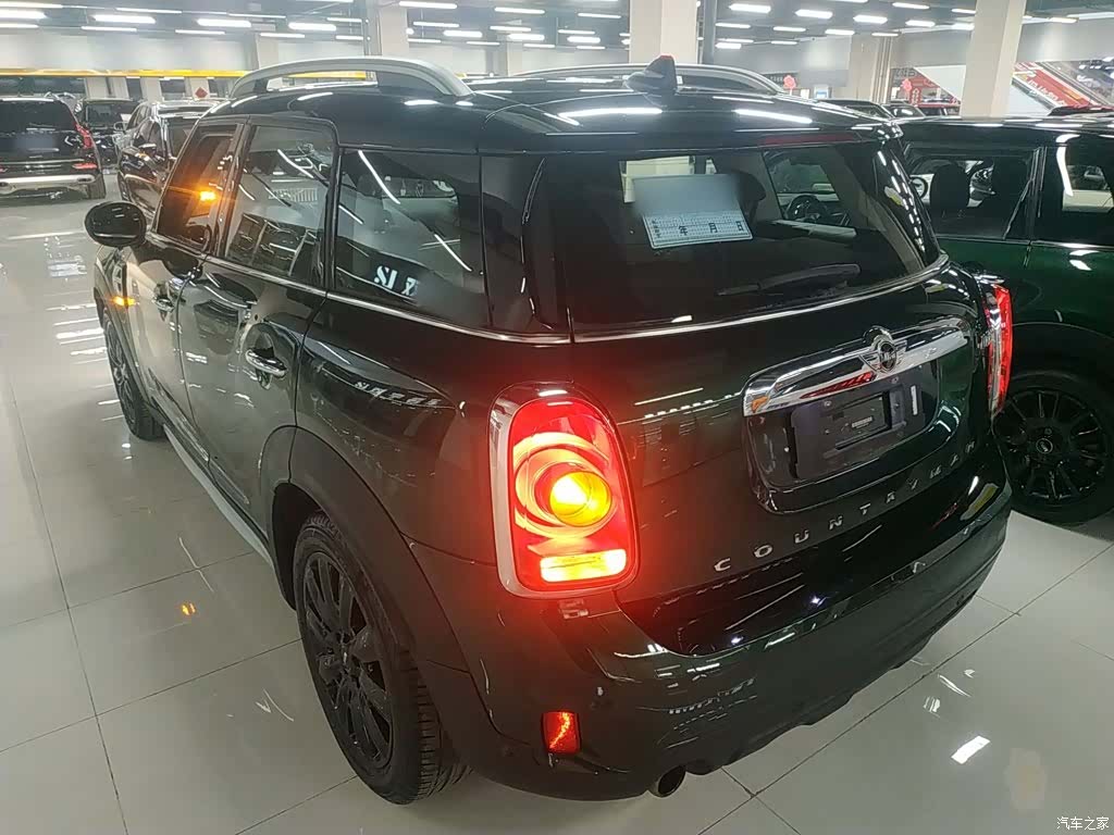 Mini Countryman, 2018 23