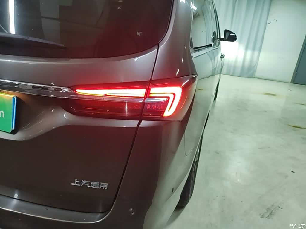 Buick GL8, 2023 8