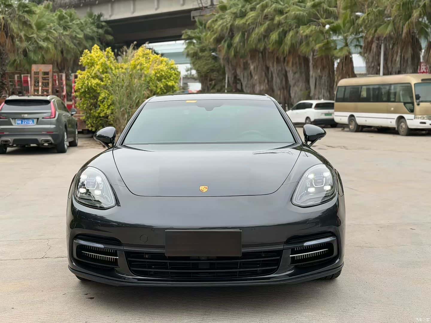 Porsche Panamera, 2019 2