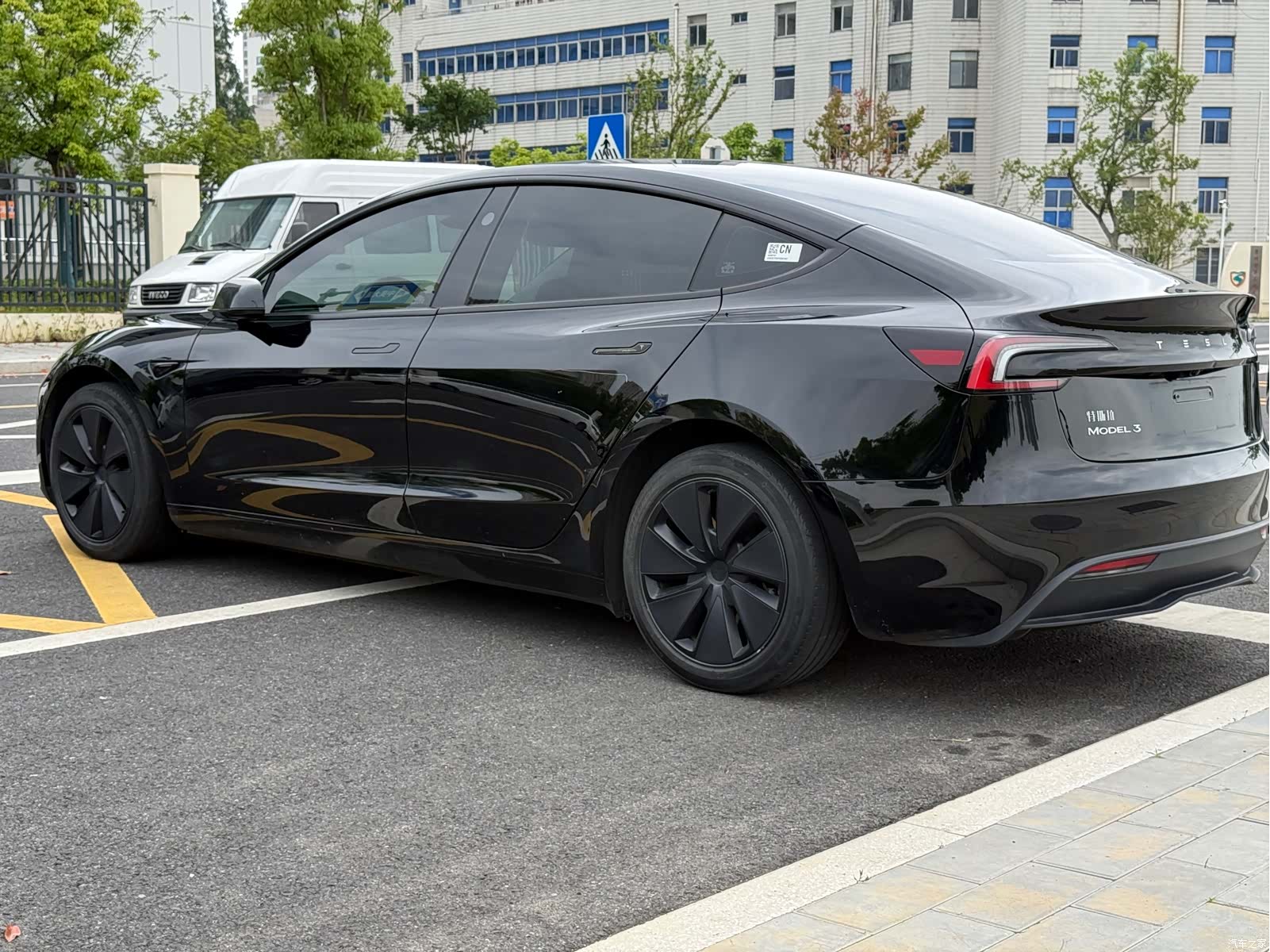 Tesla Model 3, 2023 6