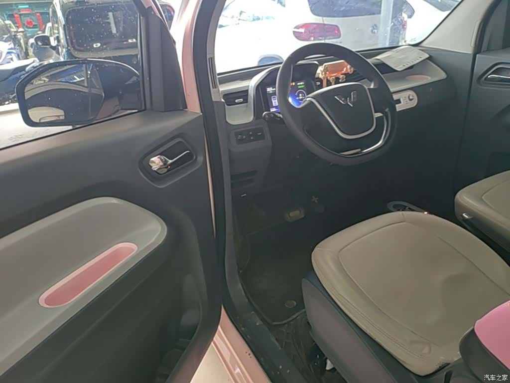 Wuling MINIEV, 2022 16