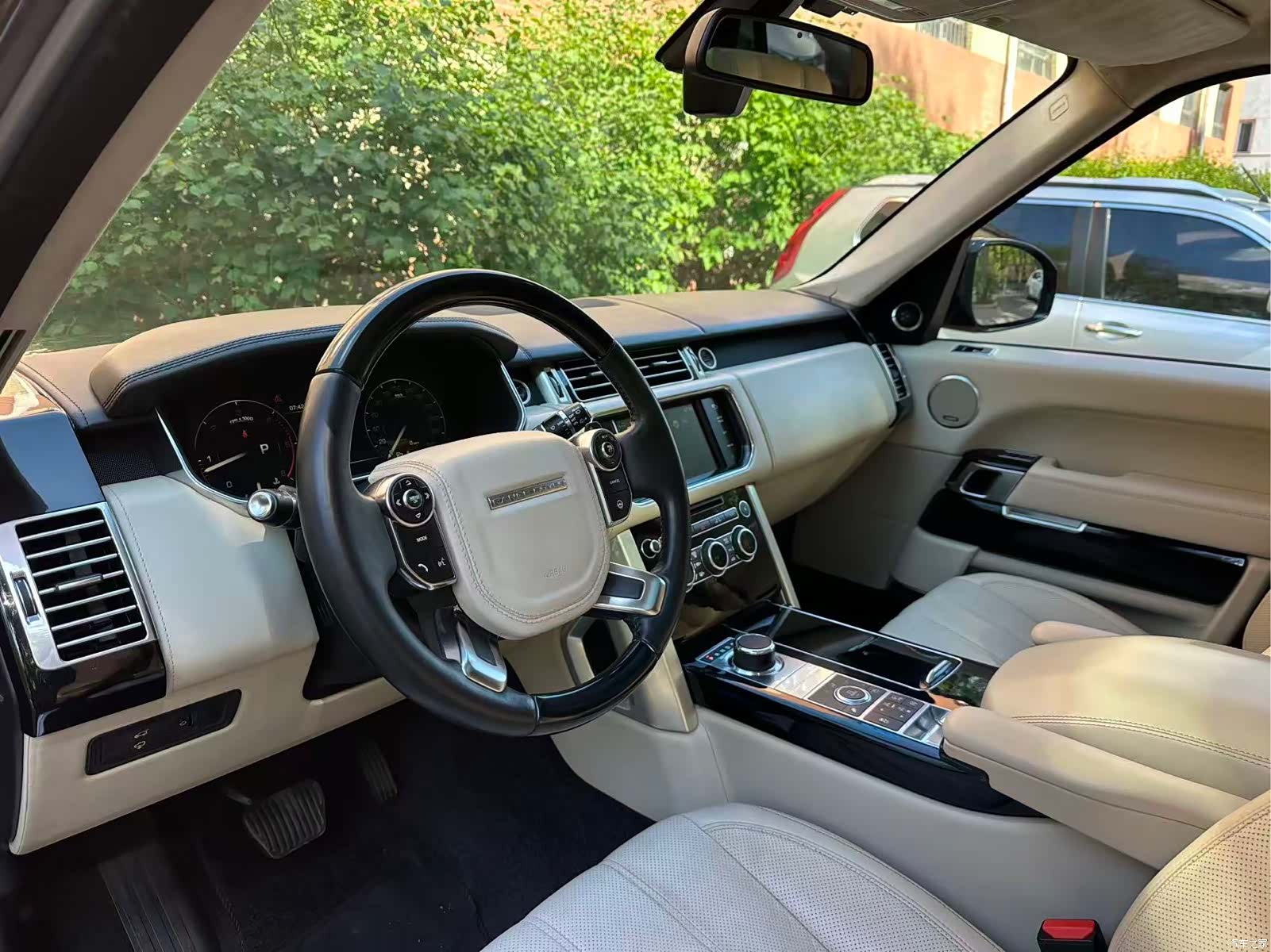 Land Rover Range Rover, 2015 9